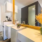 In Old Town By Belmont Realty 4* 扎达尔