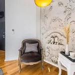 In Old Town By Belmont Realty 住宿加早餐酒店 4*